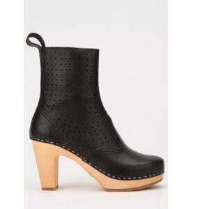 Swedish Hasbeens Perforated Zip Boot Black Size EU 40/ US 10 Clog Boot
